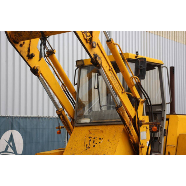 JCB 415-49156992