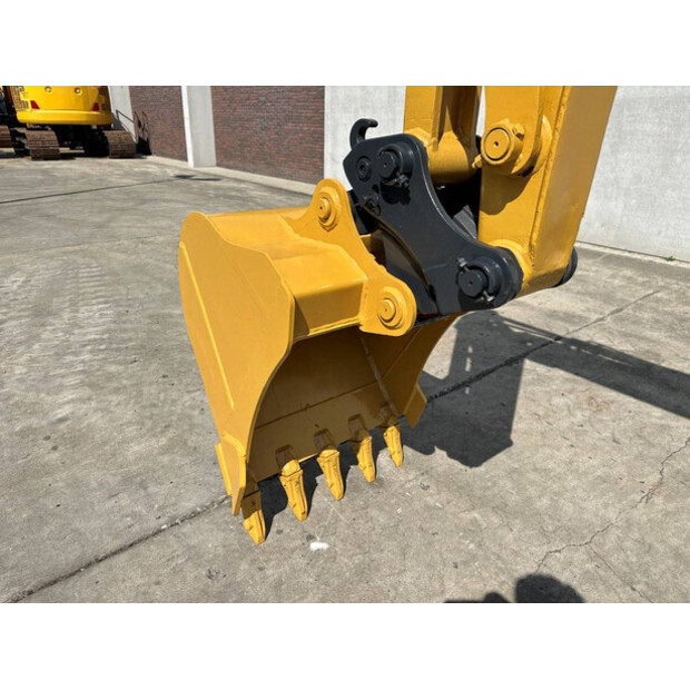2018 Caterpillar 305.5E2-49157003