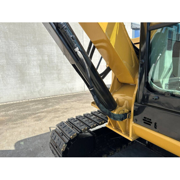 2018 Caterpillar 305.5E2-49157011