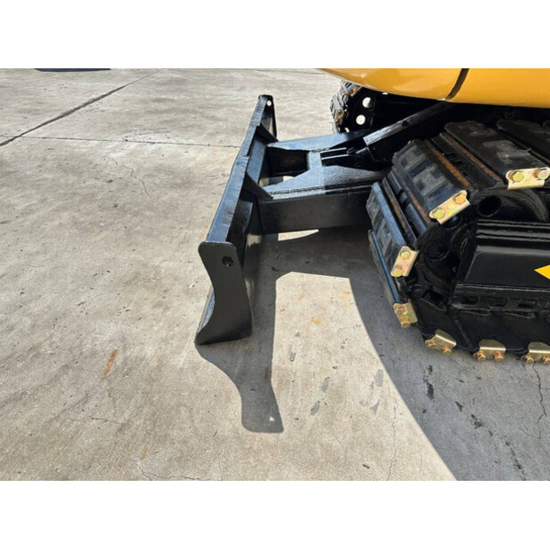 2018 Caterpillar 305.5E2-49157017