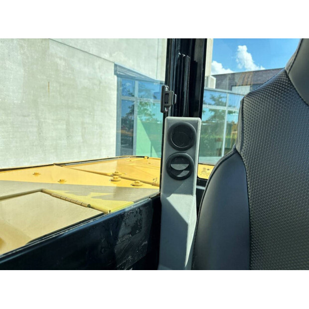 2018 Caterpillar 305.5E2-49157029