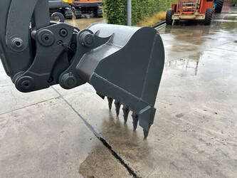 2012-volvo-ec60c-1489536-49157129
