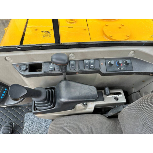 2012 Volvo EC60C-49157154
