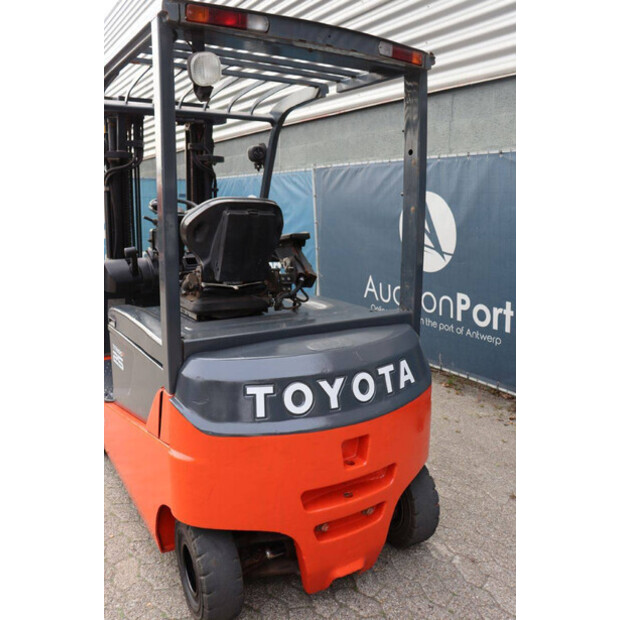 2013 Toyota 8FBMT25-49157365