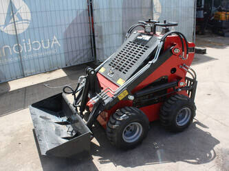 Image for WHEEL LOADERS 2014 Captok 323TZ