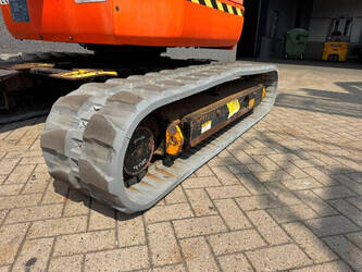 2008-hitachi-hx99b-2-1489590-49159743