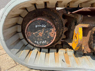2008-hitachi-hx99b-2-1489590-49159745