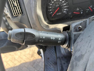 2015-iveco-eurocargo-1489598-49159970