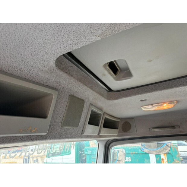 2004 مرسيدس بنز ACTROS-49160069