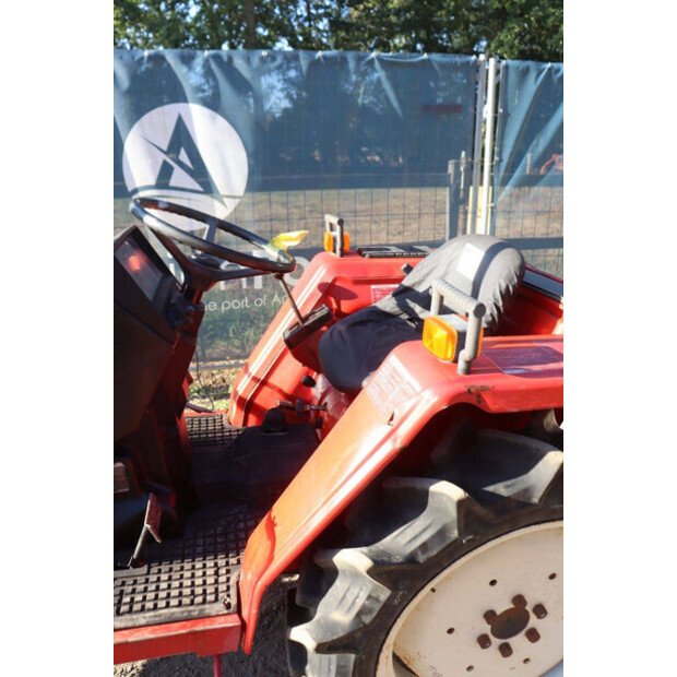 YANMAR F18D-49160296