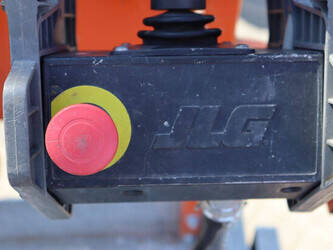 2006-jlg-2646es-1489615-49160463