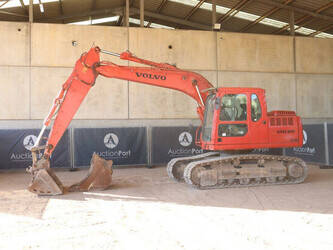 Image for EXCAVATORS 2004 Volvo EC140B