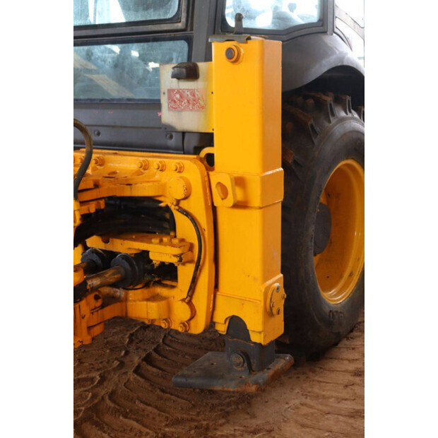 2017 New Holland B80B-SS-49160606