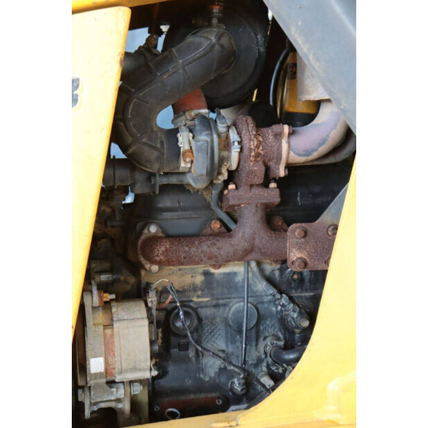 2017 New Holland B80B-SS-49160634