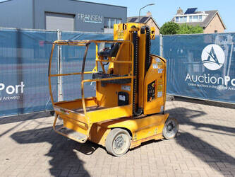 2011-jlg-toucan-8e-1489620-49160644