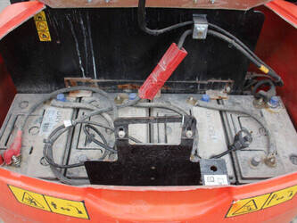 2013-jlg-toucan-8e-1489621-49160678