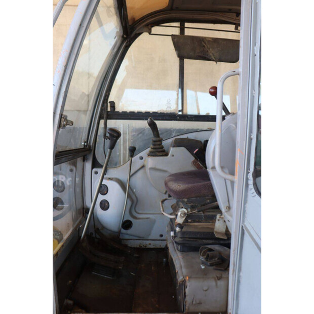 2017 نيوسون 3503RD-49160934