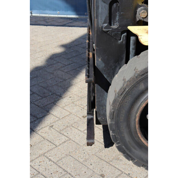 2003 Hyster H3.00XM-49161006
