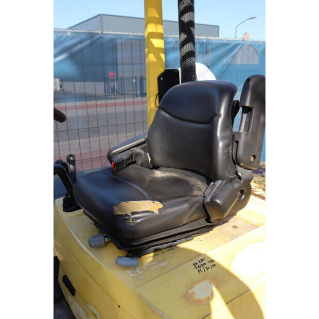 2003 Hyster H3.00XM-49161018