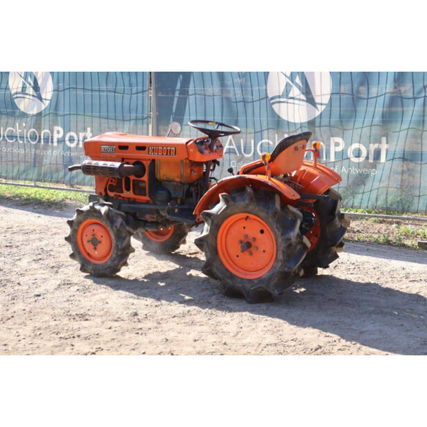 كوبوتا B7001-49161072
