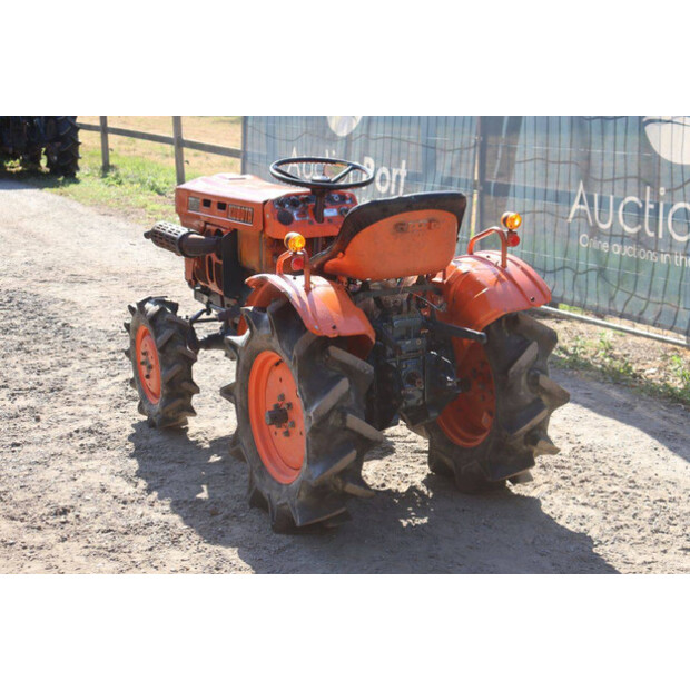 كوبوتا B7001-49161073