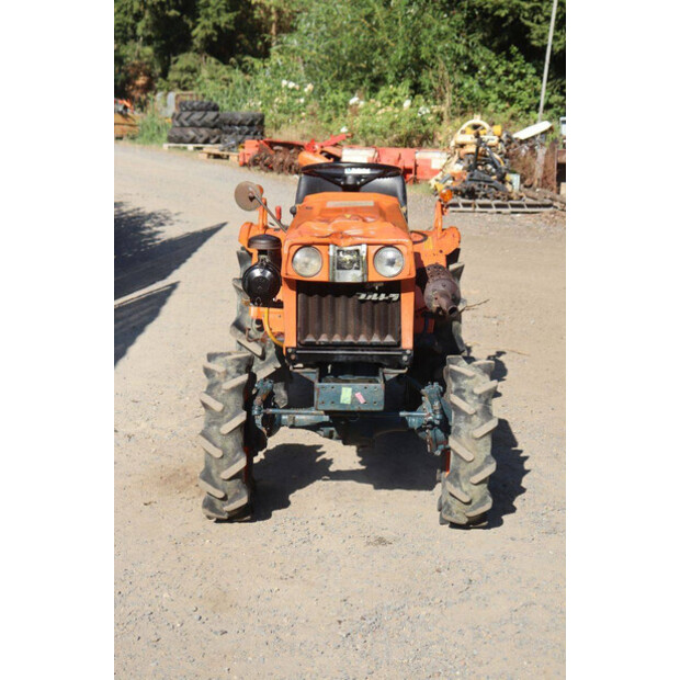 كوبوتا B7001-49161077