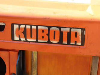 kubota-b7001-1489632-49161081