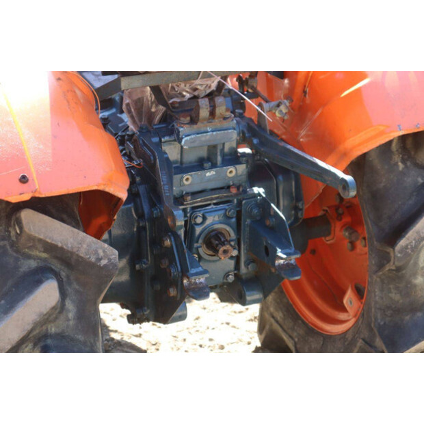 كوبوتا B7001-49161085