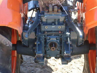 kubota-b7001-1489632-49161086