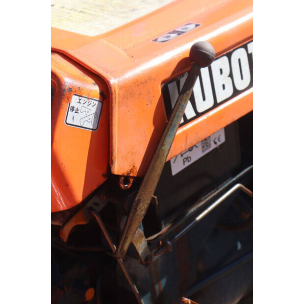 كوبوتا B7001-49161100