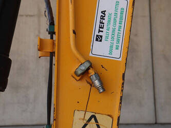 2013-jcb-js130lc-1489634-49161146