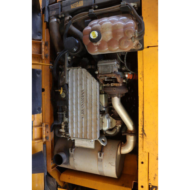 2013 JCB JS130LC-49161160