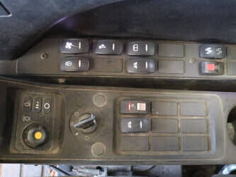 2013-jcb-js130lc-1489634-49161166