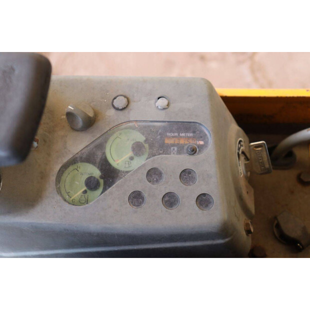 2008 YANMAR SV15-49161240