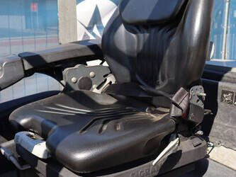 2014-still-rx70-40-1489639-49161366