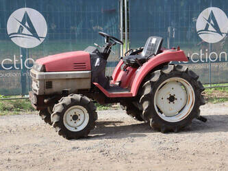 Image de TRACTEURS Shibaura P185F