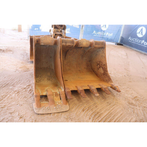 2013 Hyundai ROBEX 210LC-9-49161809