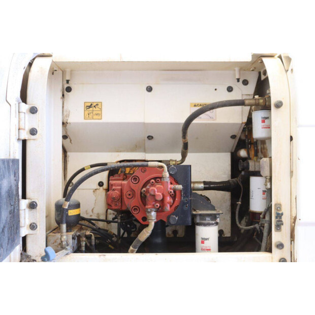 2013 Hyundai ROBEX 210LC-9-49161819