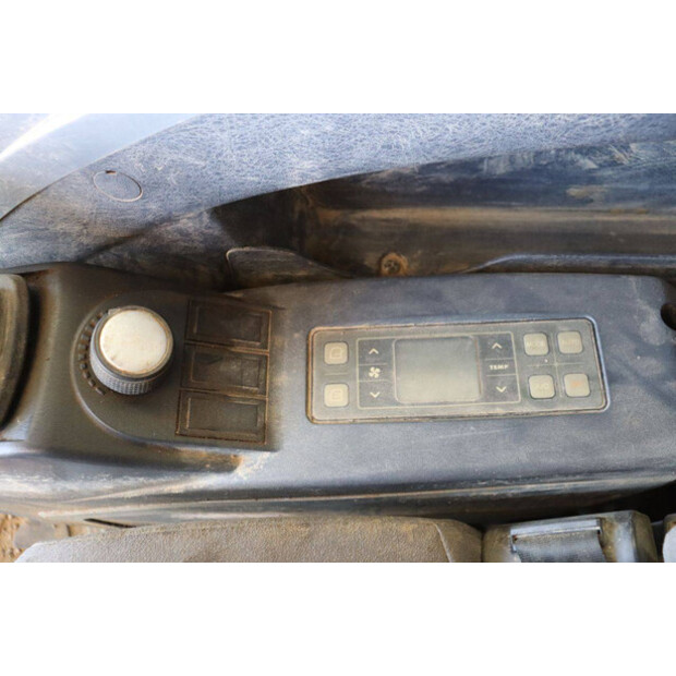 2013 Hyundai ROBEX 210LC-9-49161832