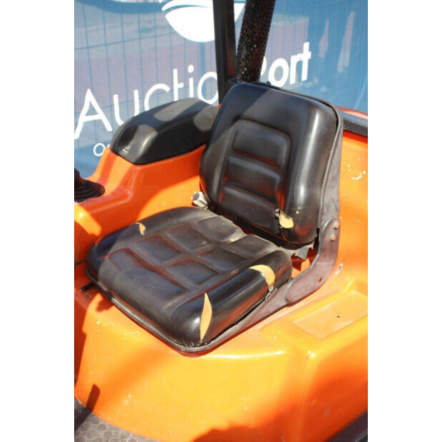 2002 Ausa CH-150-49161860