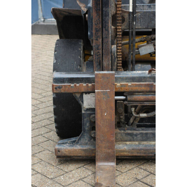 1995 Yale GDP20AF-49162020