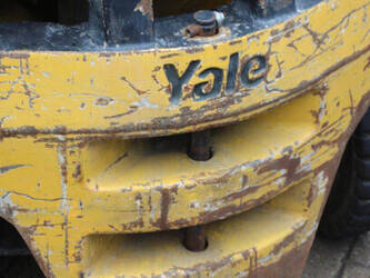 1995-yale-gdp20af-1489657-49162027