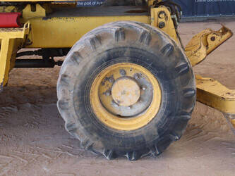 2005-komatsu-pw110r-49162285