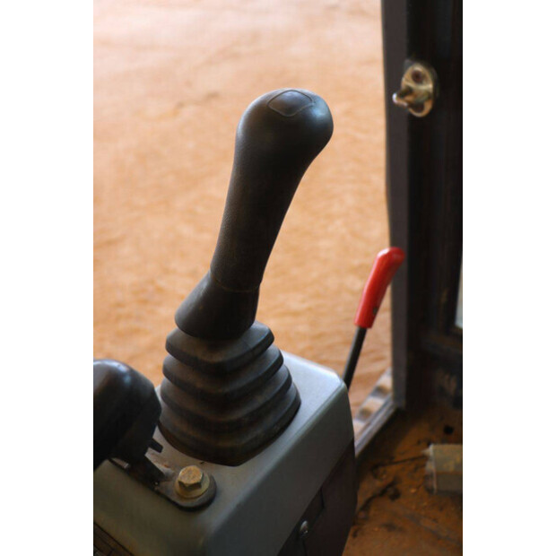 2022 YANMAR JME28Z-49162383
