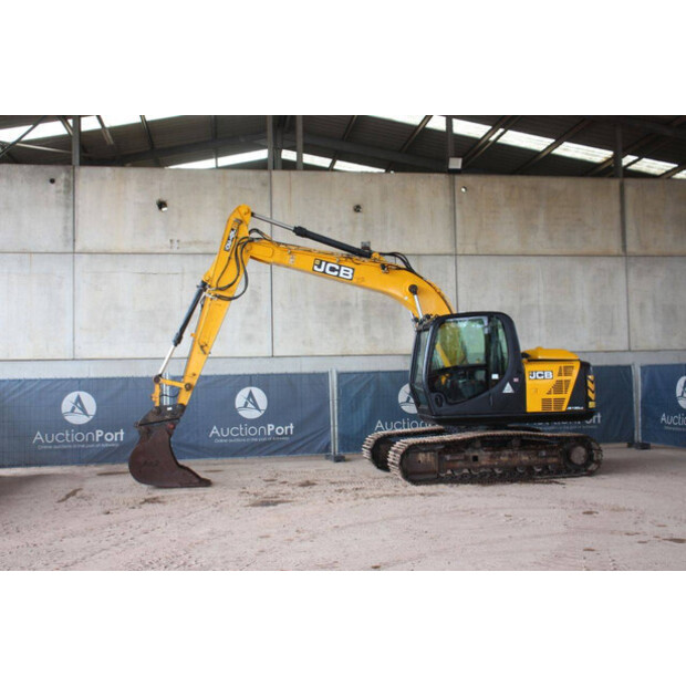 2015 JCB JS130LC-49162768