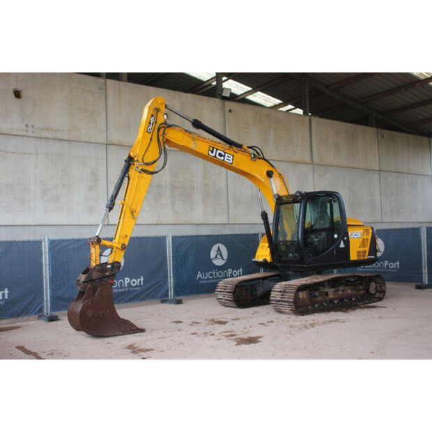 2015 JCB JS130LC-49162775