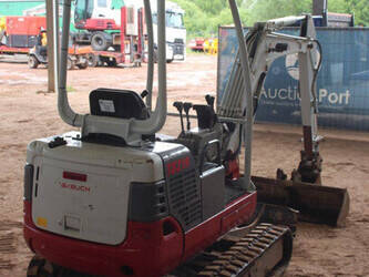 2014-takeuchi-tb219-1489683-49162908