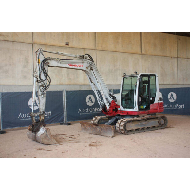 2013 TAKEUCHI TB285-49163033