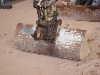 2013-takeuchi-tb285-1489687-49163042