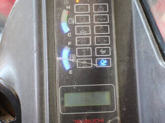2013-takeuchi-tb285-1489687-49163061